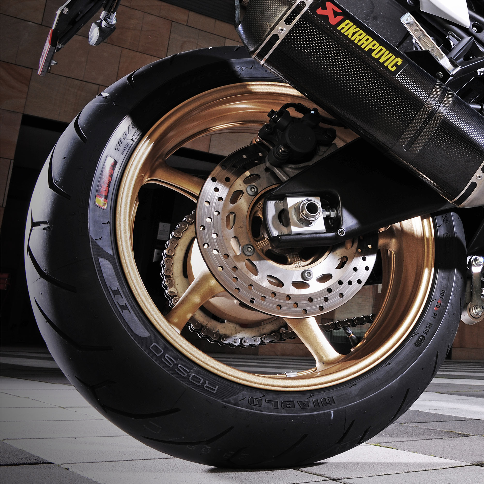 Llanta Para Moto 140/60r17 Diablo Rosso 2 Tl 63h Pirelli - Imagen 5